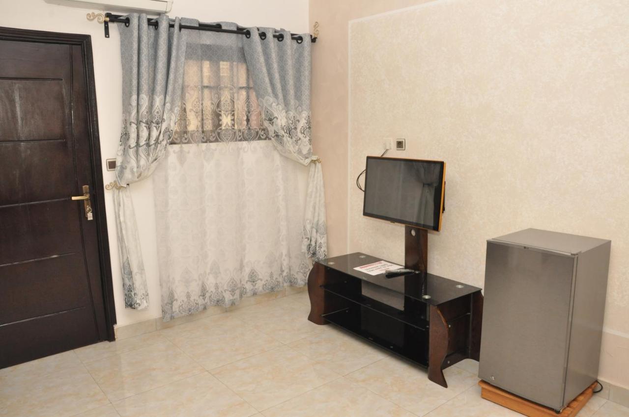 Diamond Hotel Cotonou Extérieur photo